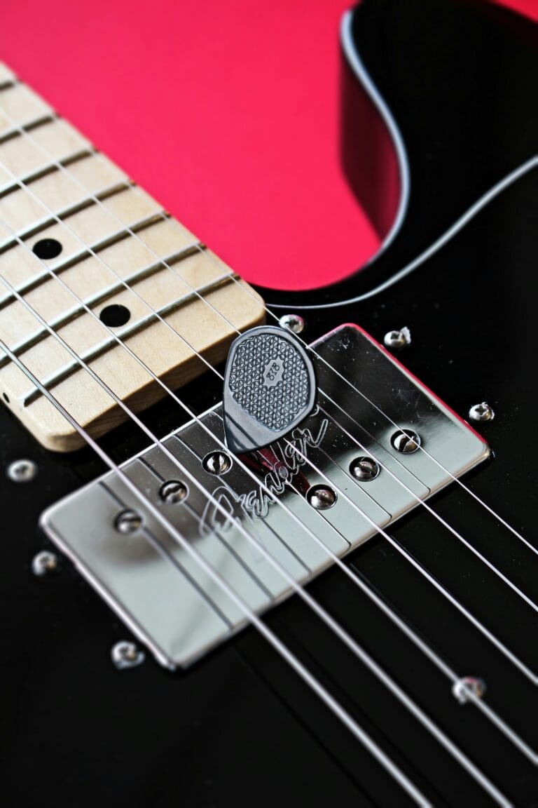 guitar-strings-guide